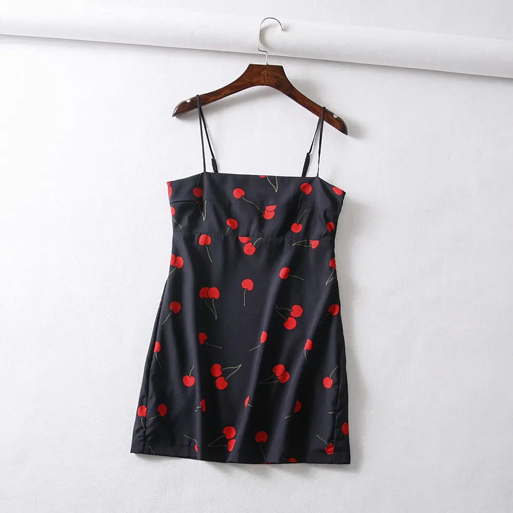Summer Chic Floral Strapless Dress
