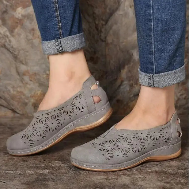 Chic Hollow Wedge Single Shoes for Women