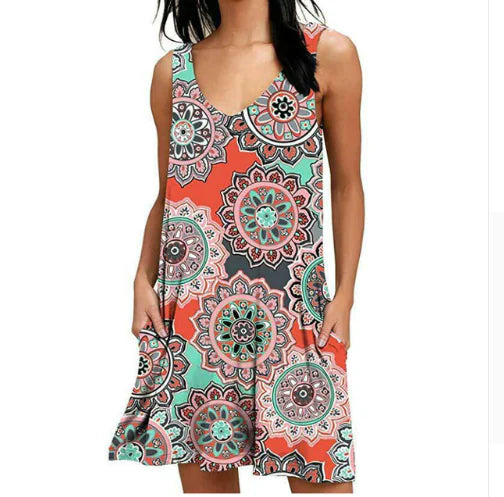 Sleeveless V-Neck Patterned Blouse