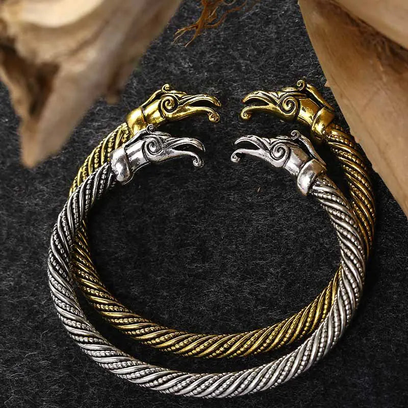 Vintage Animal Head Wire Bracelet