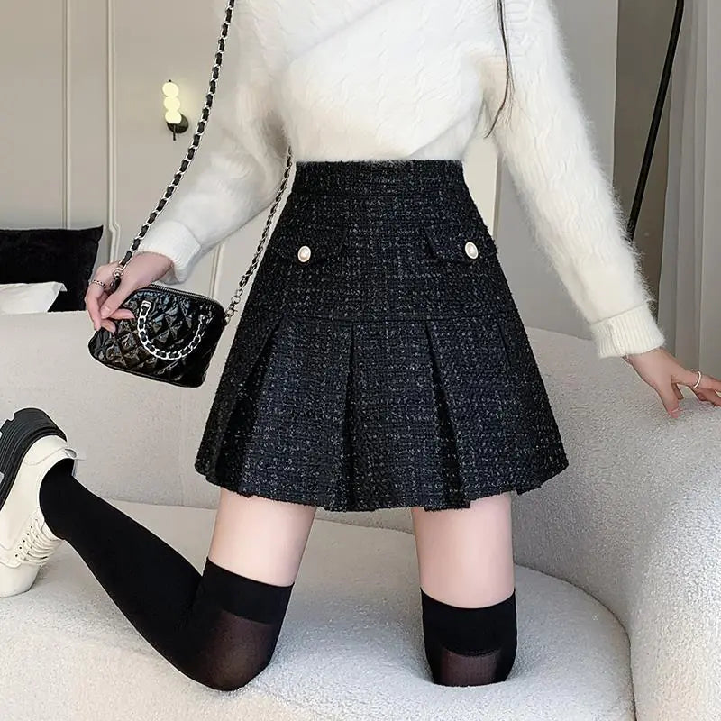 Fashionable High Skirt for Autumn and Winter