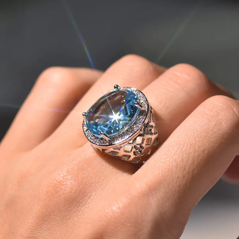 Elegant Zircon Gemstone Ring