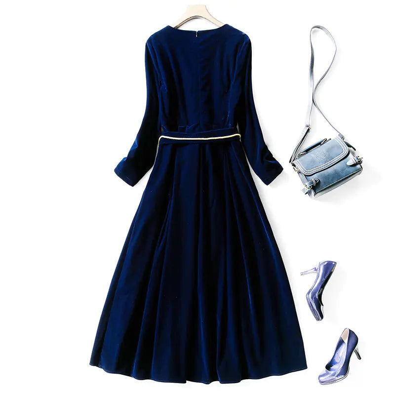 Chic Velvet Gala Gown