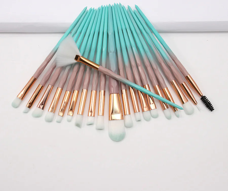 20-Piece Diamond Grip Eye Brush Set