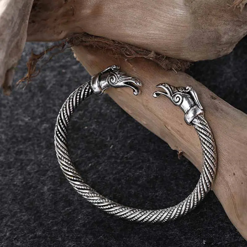 Vintage Animal Head Wire Bracelet