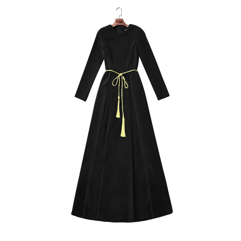 Chic Velvet Gala Gown