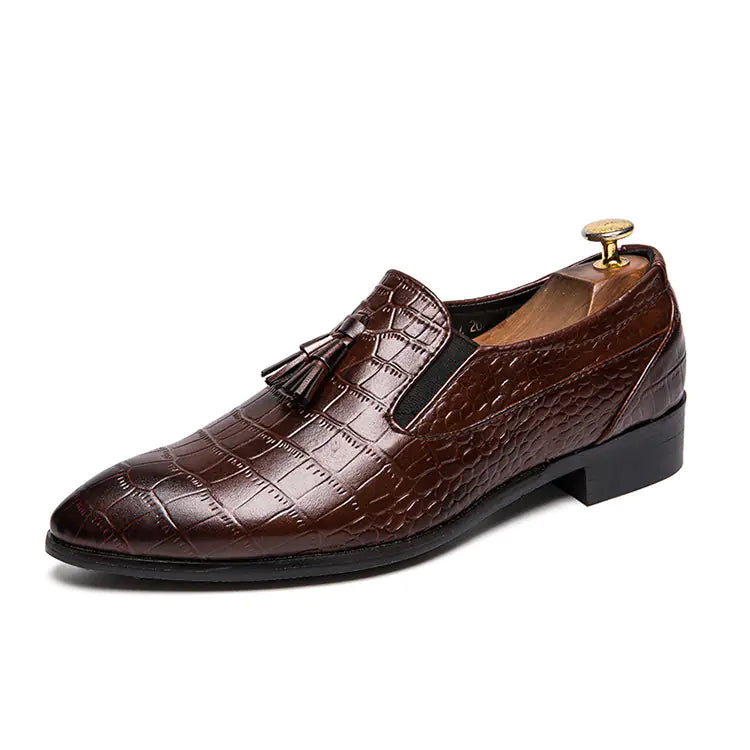 Men's Sleek Pointed Dress Shoes