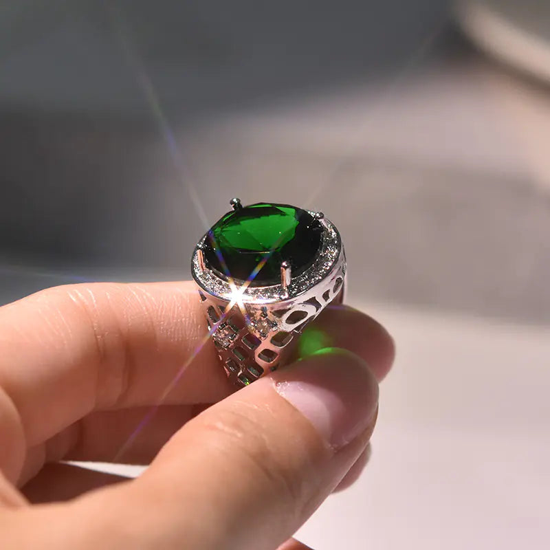 Elegant Zircon Gemstone Ring
