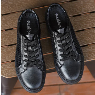 FlexiComfort Casual Sneakers