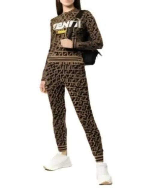 Ladies' Scoop Neck Top and Pants Set