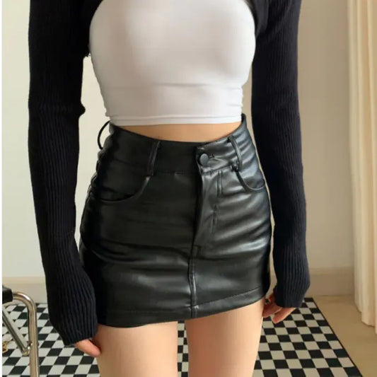 Chic Black Mini Skirt