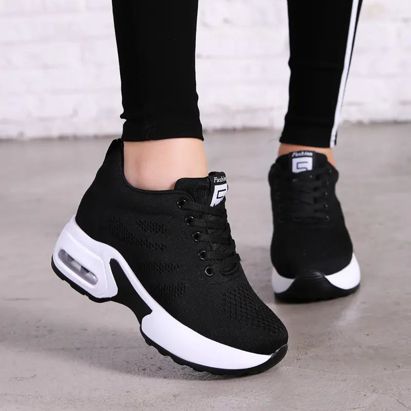 FlexMesh Active Sneakers
