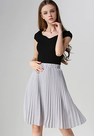 Vintage Grace Midi Pleated Skirt