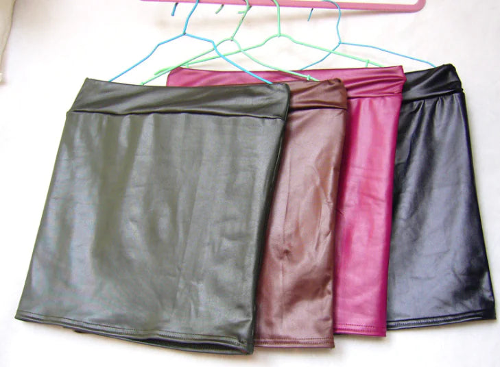 Chic Faux Leather Mini Skirt - Curve Hugger