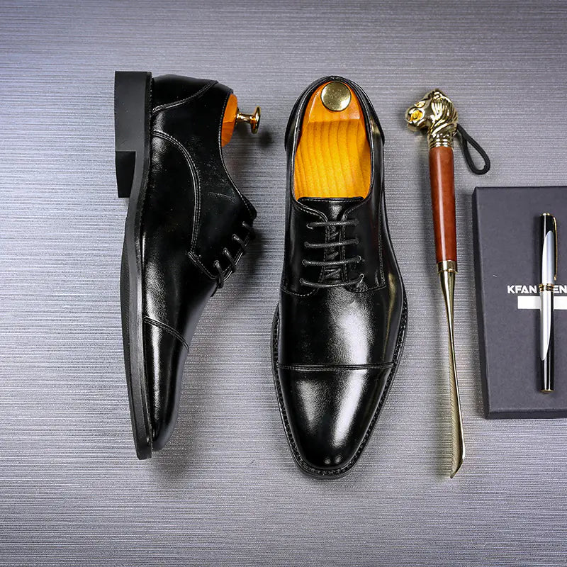 Gentleman's Essential Oxford Leather Shoes