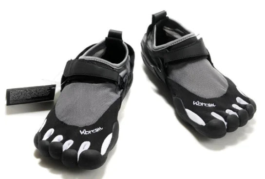 PentaToe Athletic Sneakers