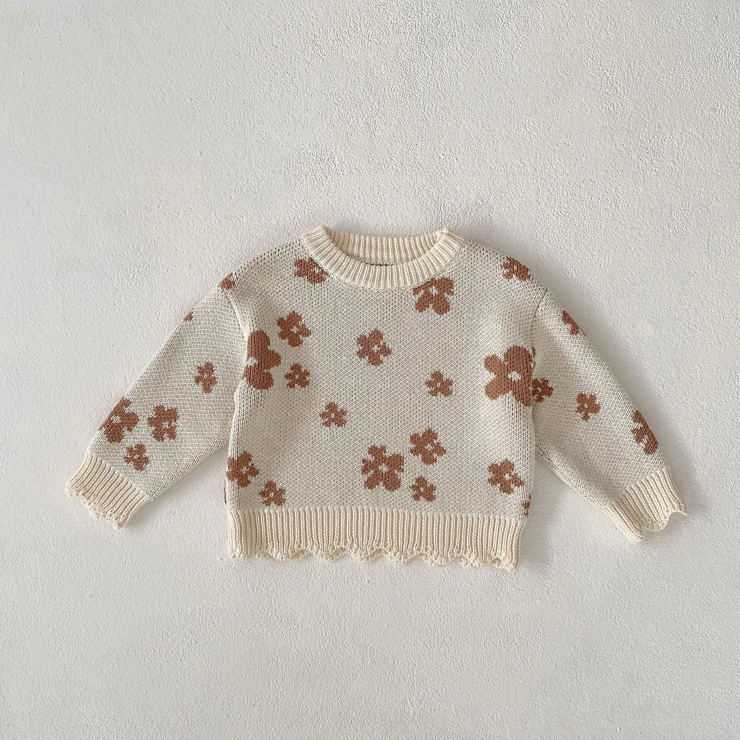 Chic Floral Knitted Top for Girls