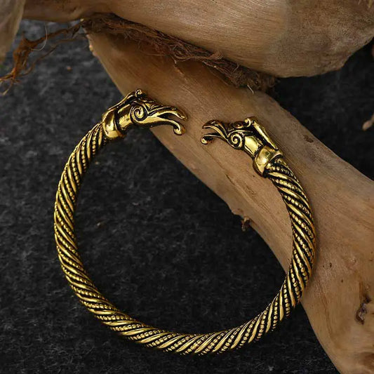 Vintage Animal Head Wire Bracelet